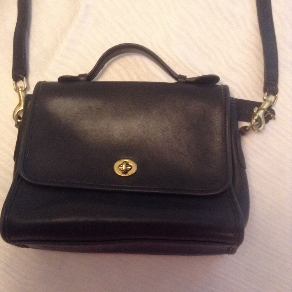 Coach black leather purse 10X7"